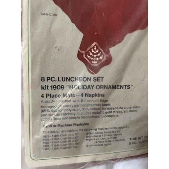 Bucilla Christmas Needlecraft Luncheon Set Kit 1909 "Holiday Ornaments" 8 Pieces - Picture 2 of 12